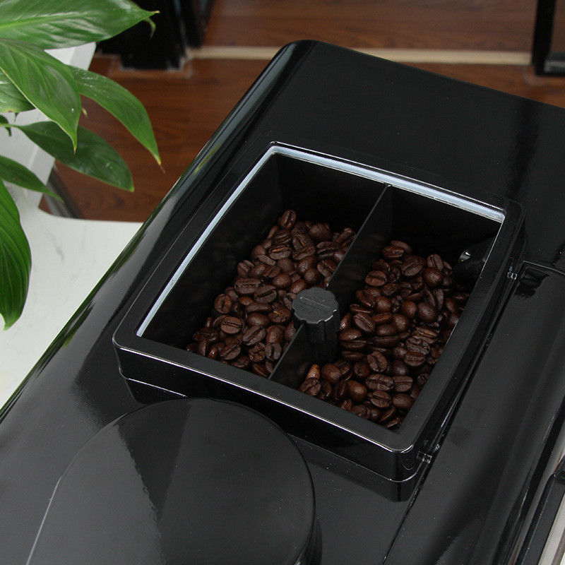 macchina stridente 1480W del Latte del caffè espresso del caffè 1.5L per la casa 6 tazze