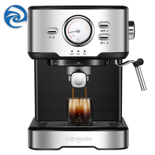 Macchina italiana del caffè della casa 220V con il nero di Frother del latte